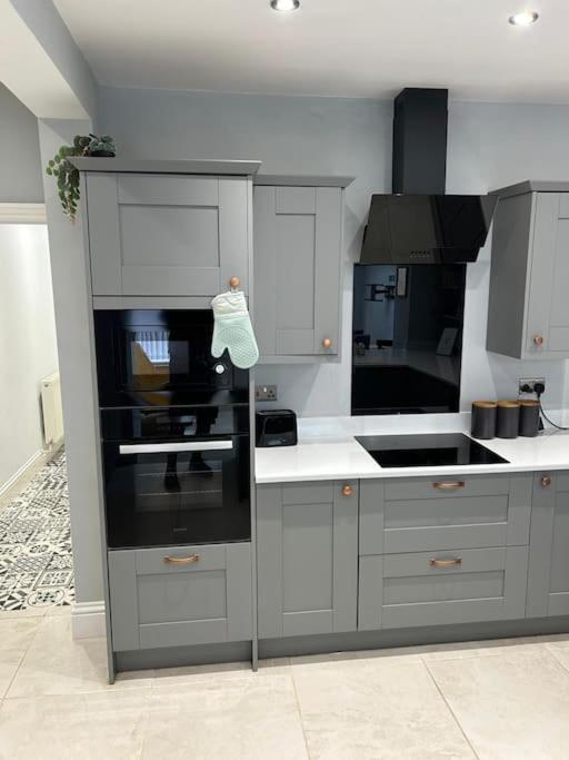 Three Storey Clifton Town House Bristol Exterior foto